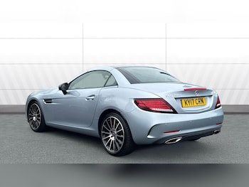 Used Mercedes-Benz SLC 2017 for sale - 76088456: Photo