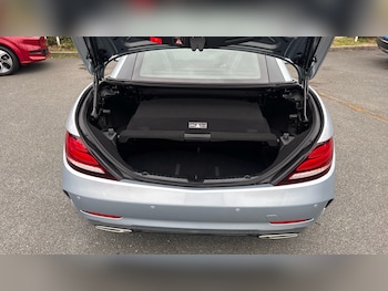 Used Mercedes-Benz SLC 2017 for sale - 76088456: Photo