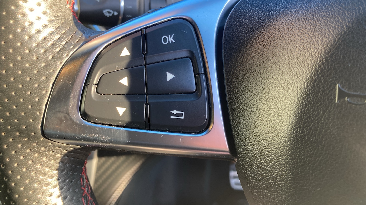 Used Mercedes-Benz A-Class 2017 for sale - 77733043: Photo 30