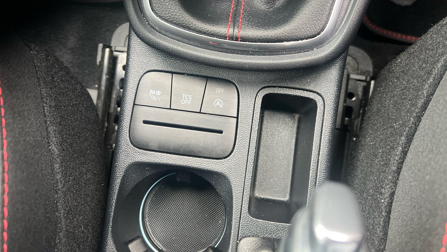 Vehicle 28