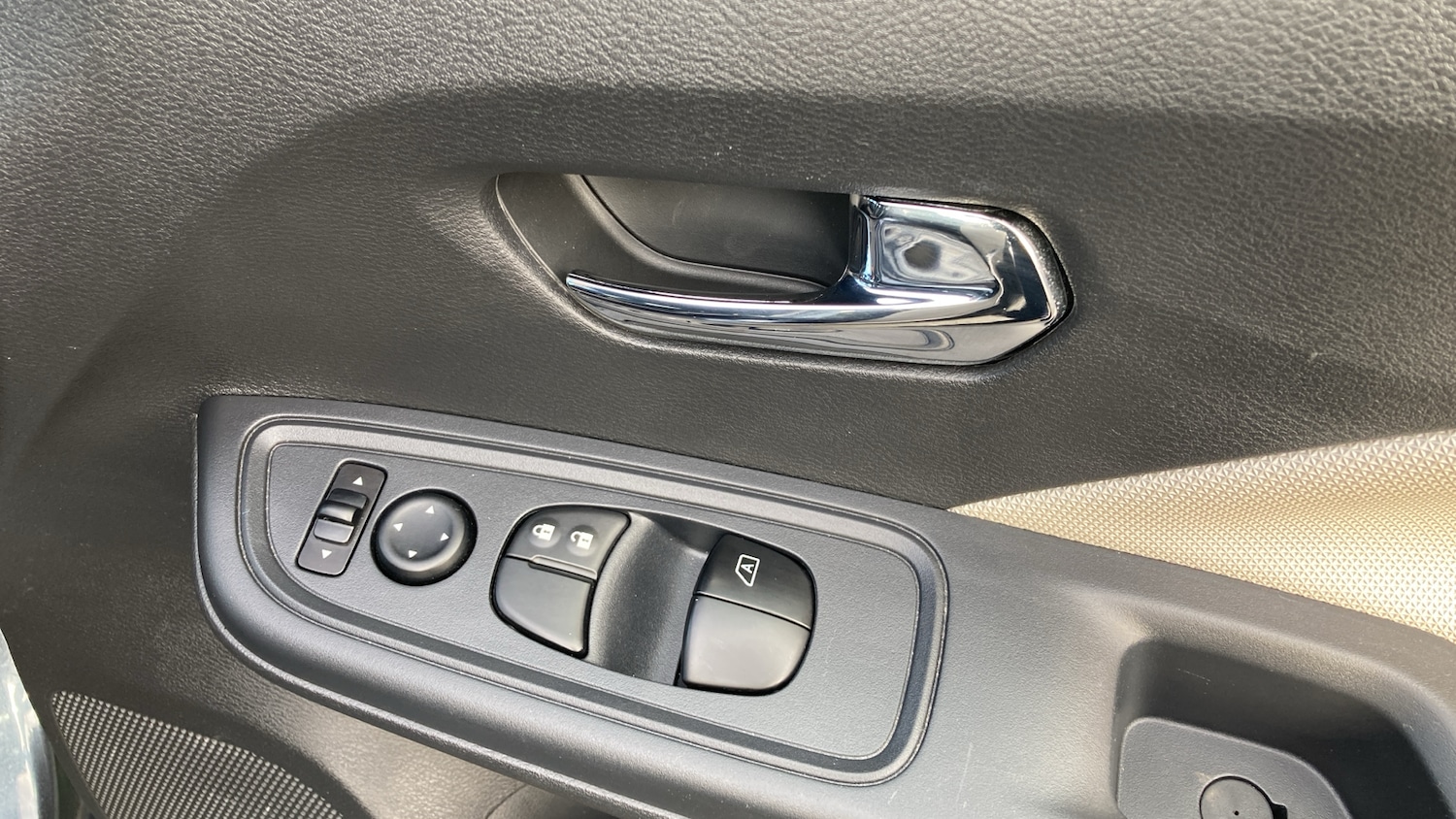 Used Nissan Micra 2019 for sale - 76526035: Photo 39