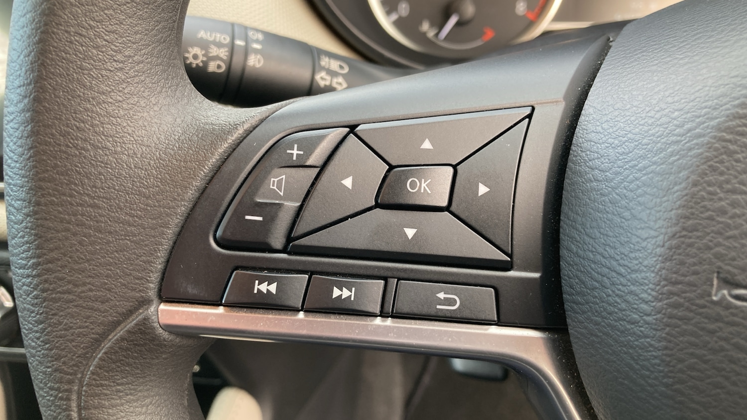 Used Nissan Micra 2019 for sale - 76526035: Photo 45