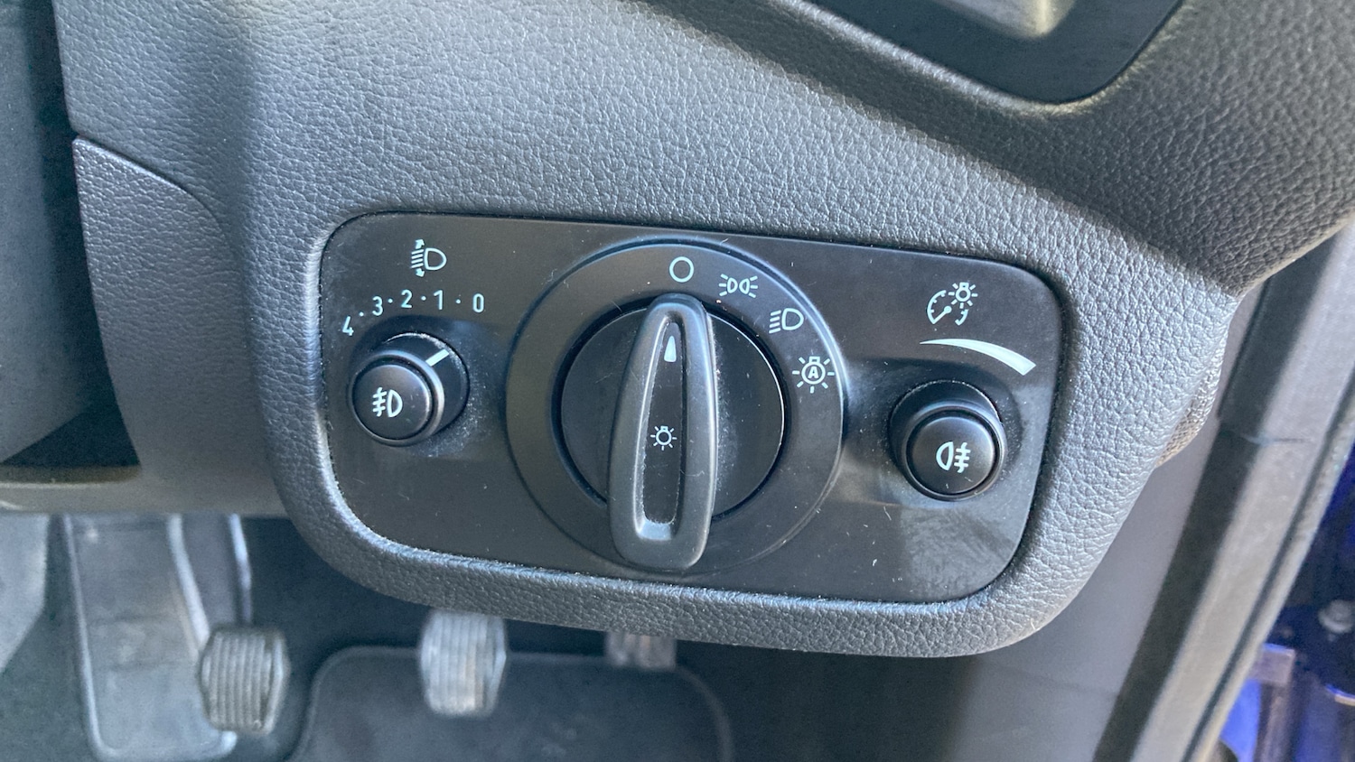 Used Ford C-Max 2017 for sale - 77032786: Photo 36