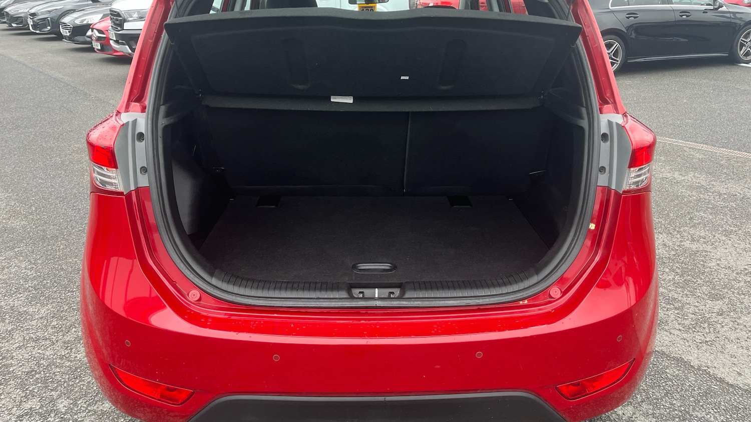 Used Hyundai Ix20 2017 for sale - 77438105: Photo 4