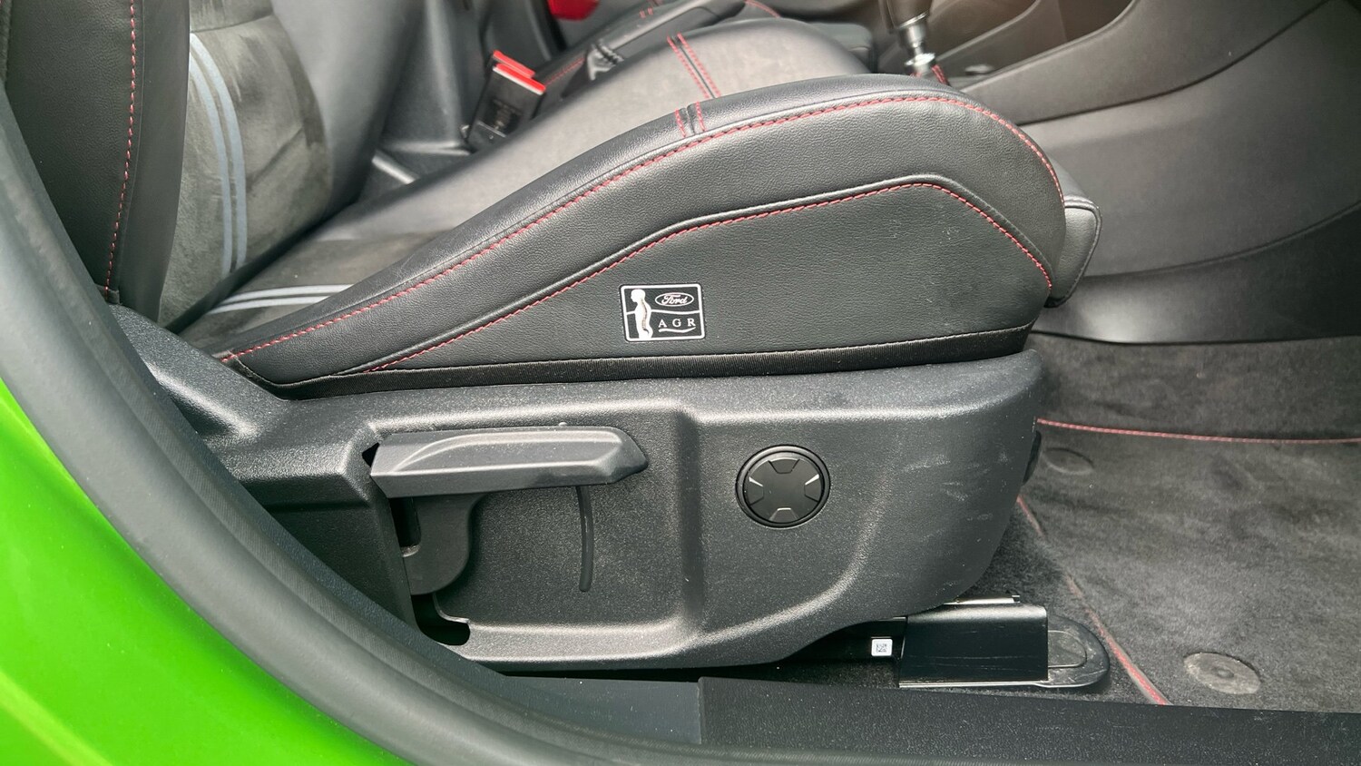 Vehicle 33