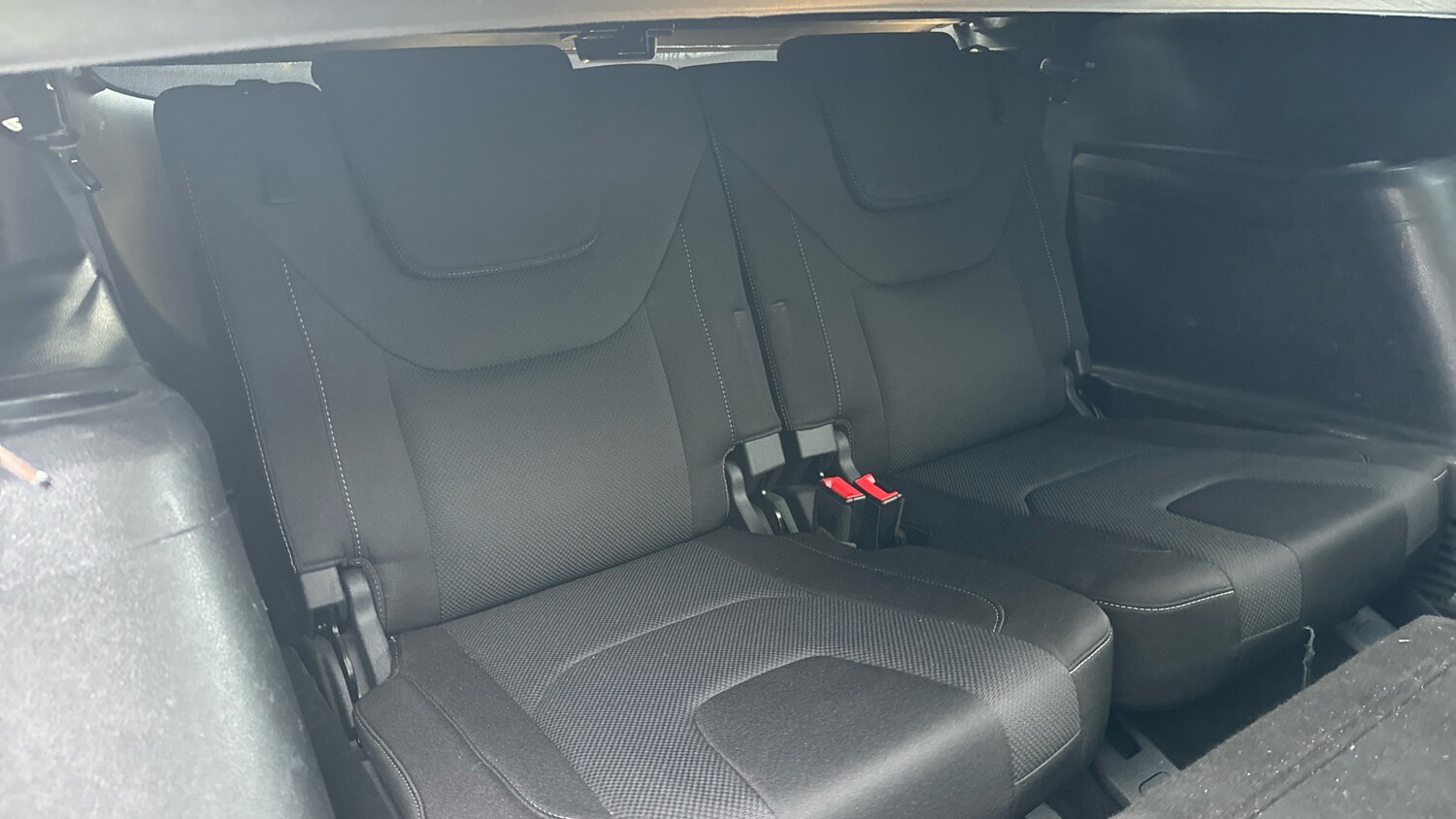 Used Ford S-Max 2017 for sale - 77651039: Photo 29