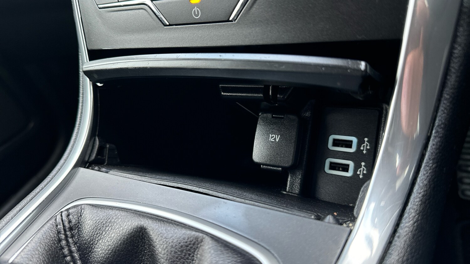 Used Ford S-Max 2017 for sale - 77651039: Photo 38