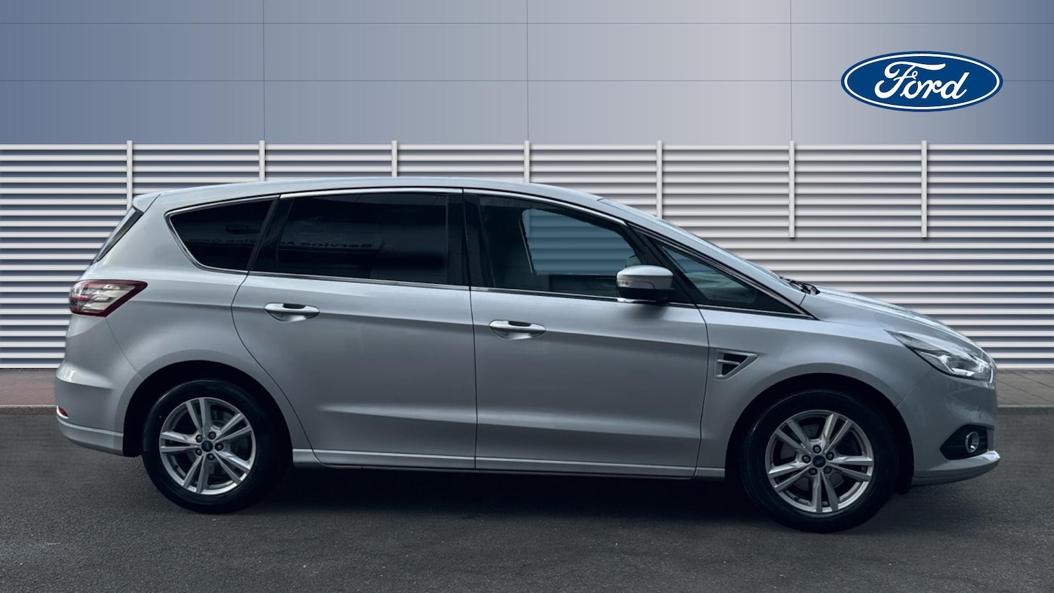 Used Ford S-Max 2017 for sale - 77651039: Photo 5