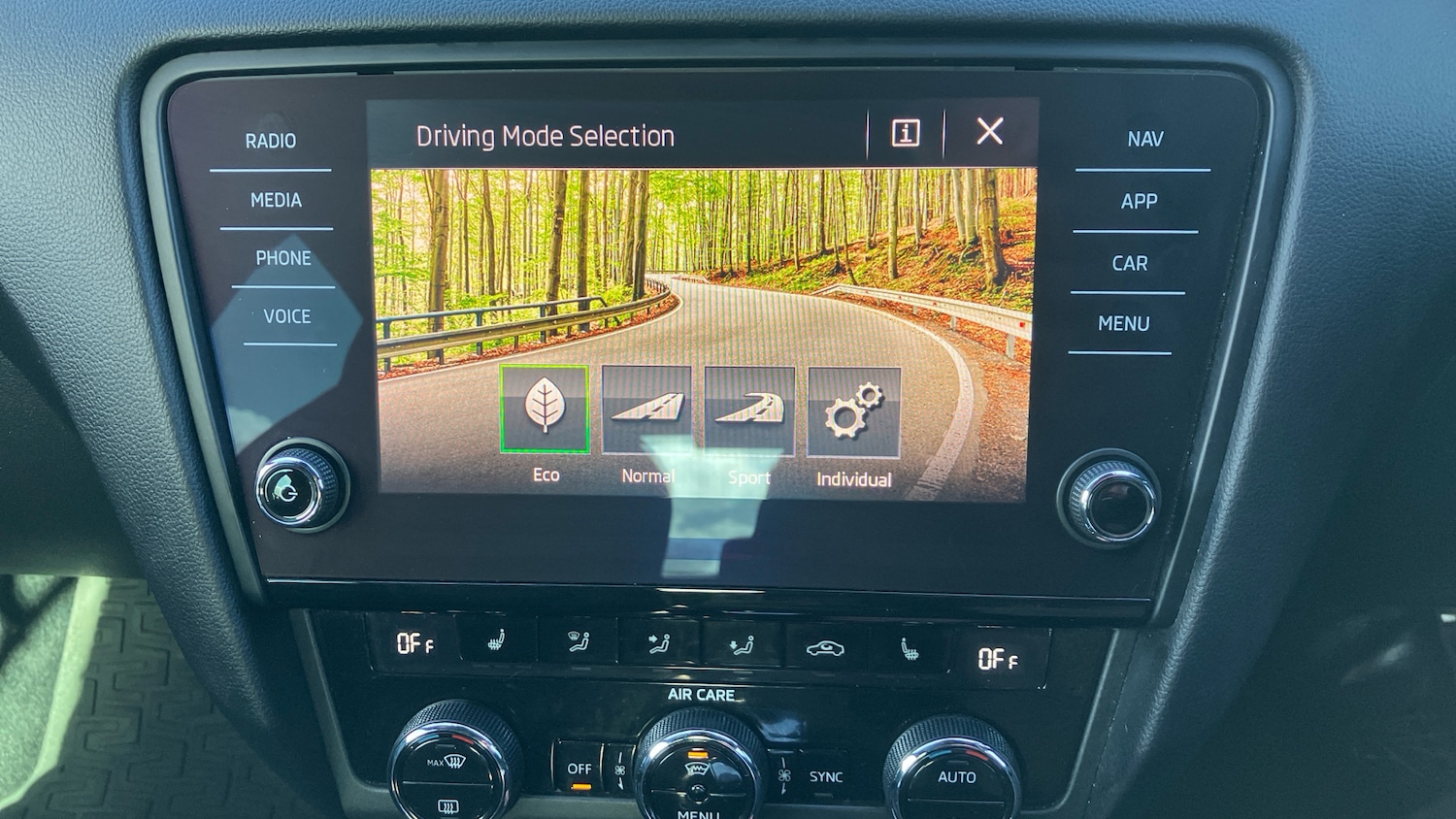 Used Skoda Octavia 2018 for sale - 76378924: Photo 76