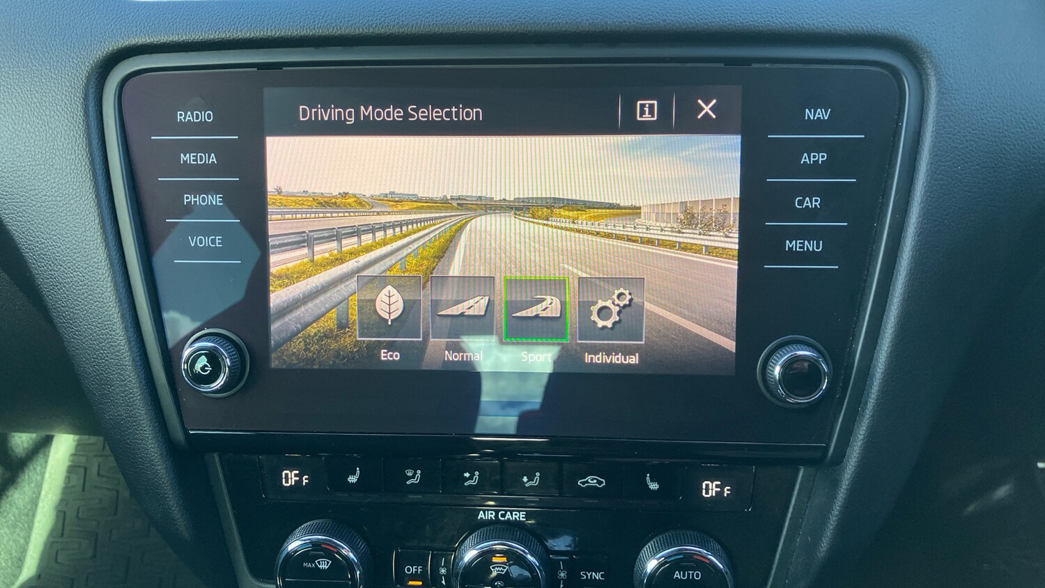 Used Skoda Octavia 2018 for sale - 76378924: Photo 78