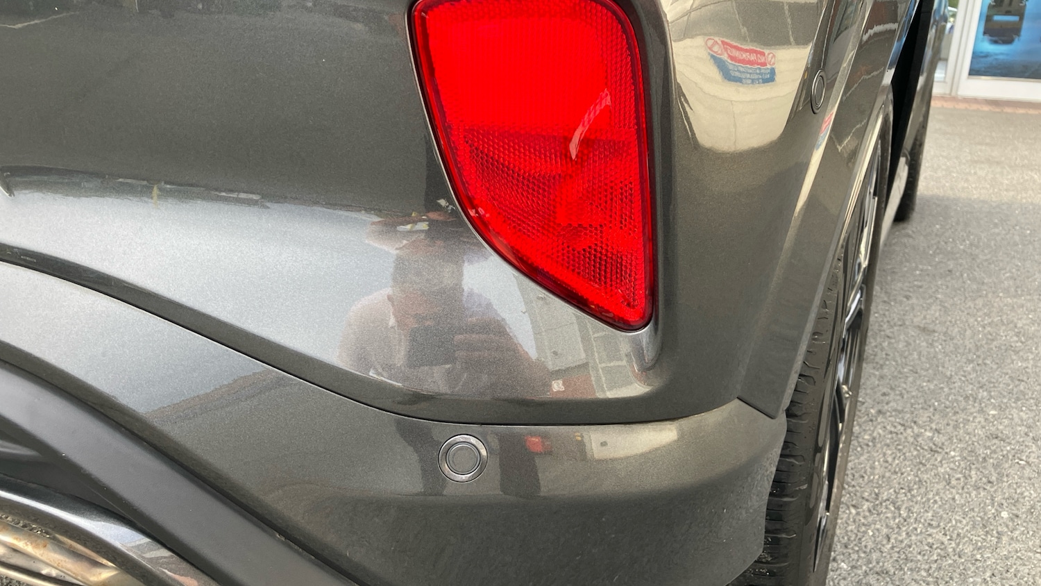 Vehicle 21