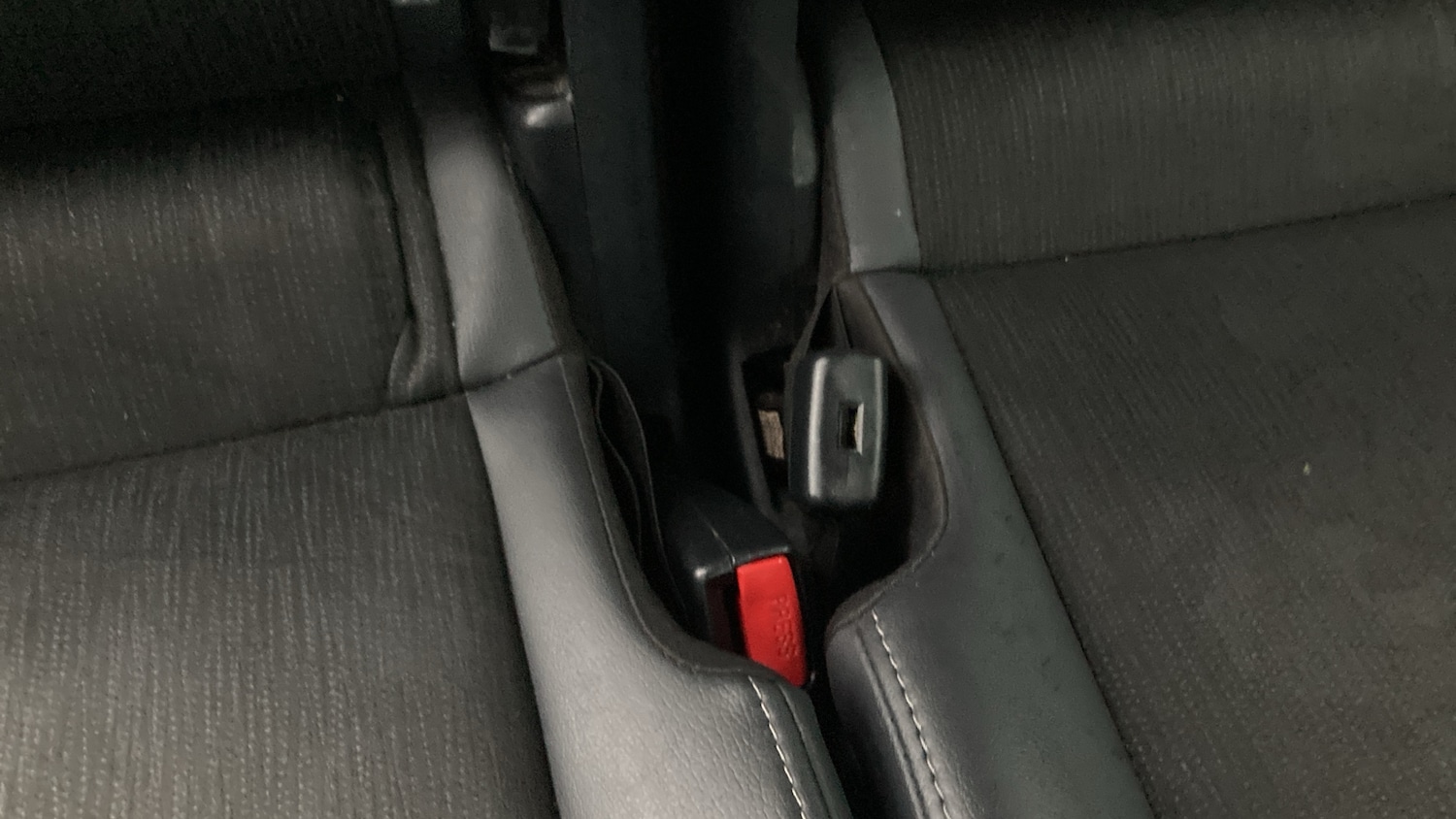 Used Toyota Prius+ 2020 for sale - 77282905: Photo 21