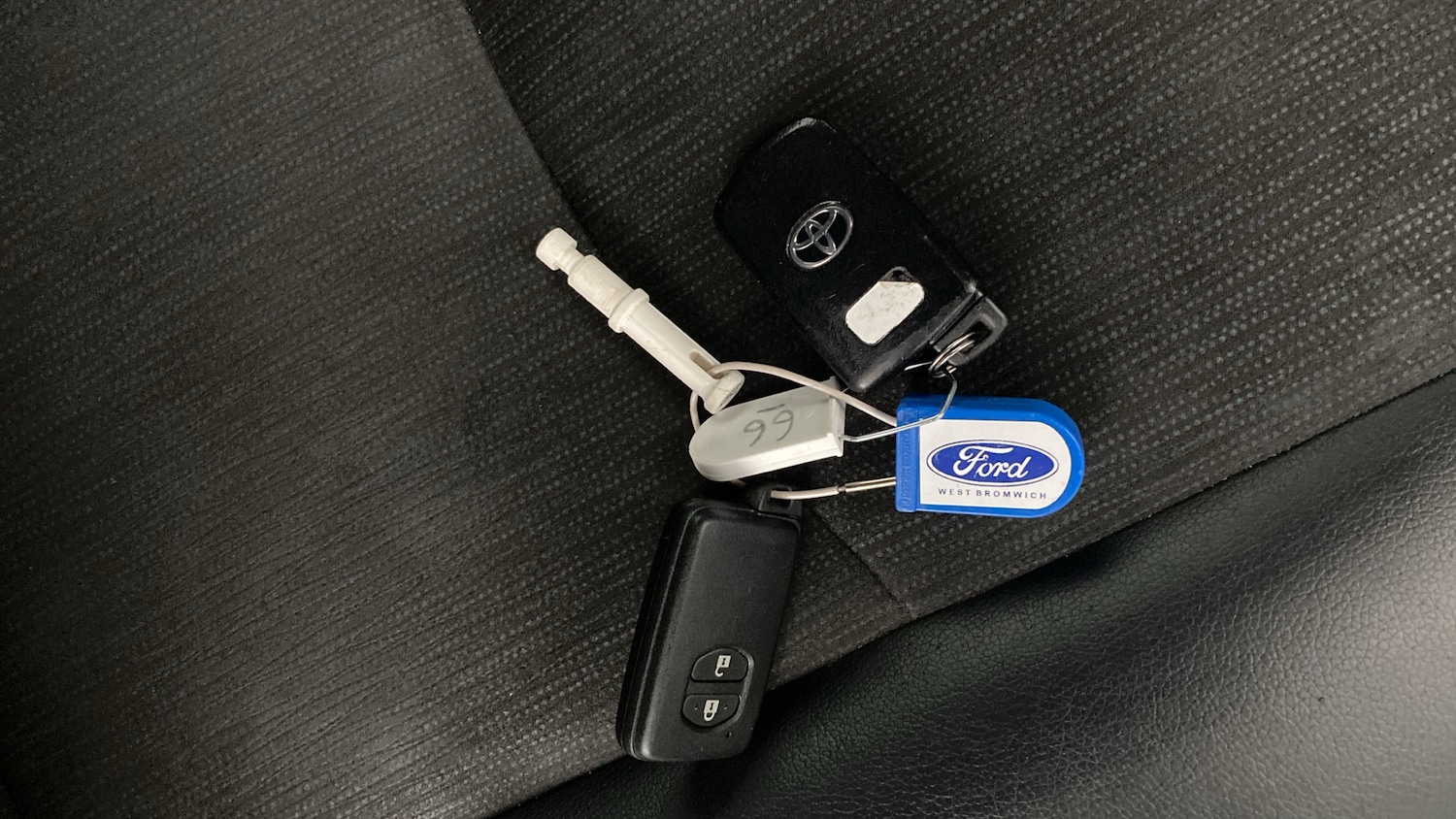 Used Toyota Prius+ 2020 for sale - 77282905: Photo 23