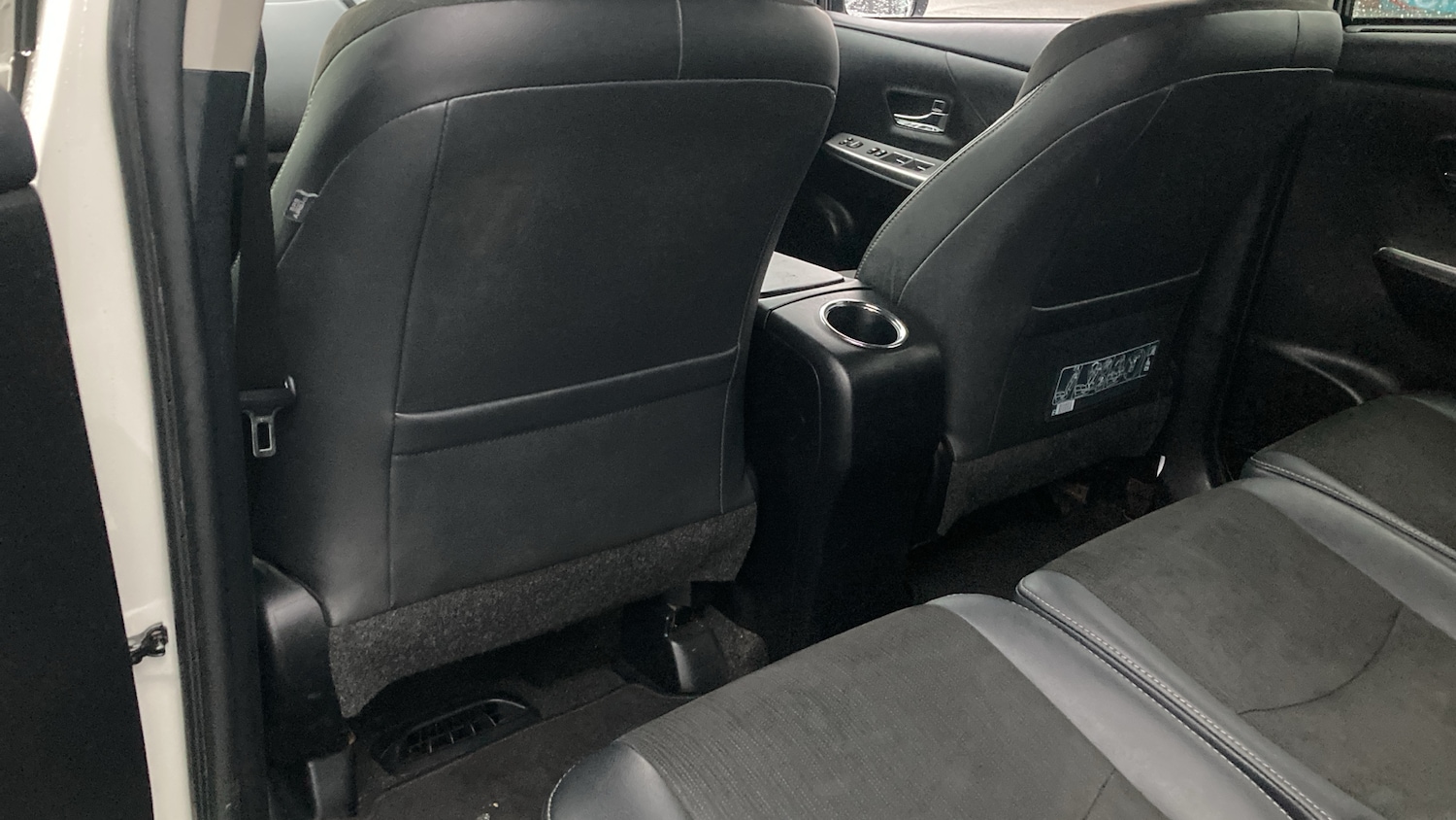 Used Toyota Prius+ 2020 for sale - 77282905: Photo 27