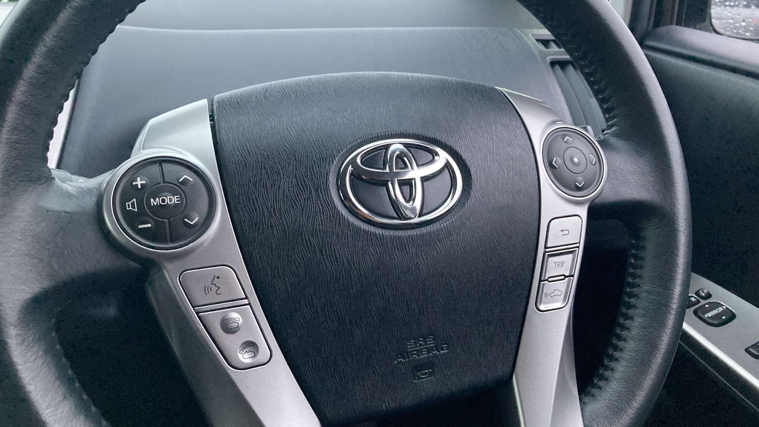 Used Toyota Prius+ 2020 for sale - 77282905: Photo 39