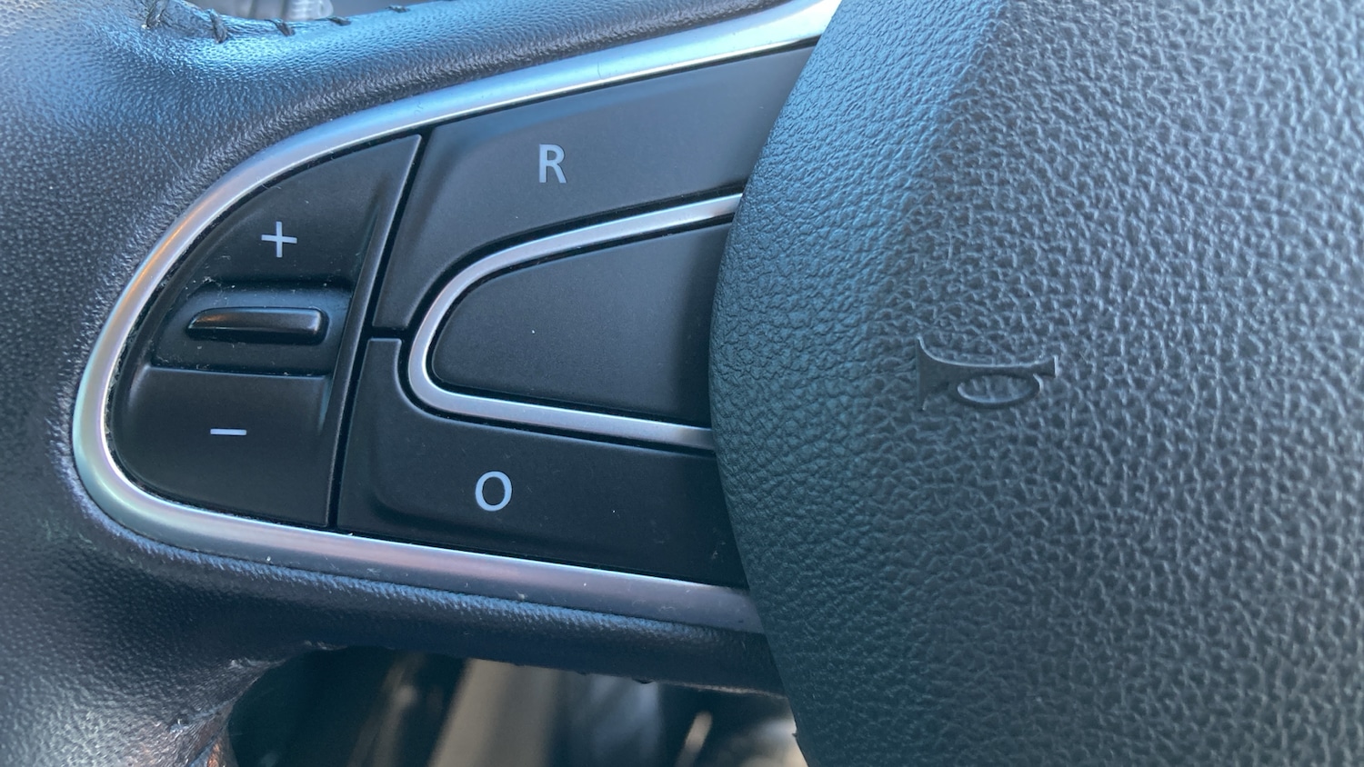 Used Renault Kadjar 2018 for sale - 77562457: Photo 35