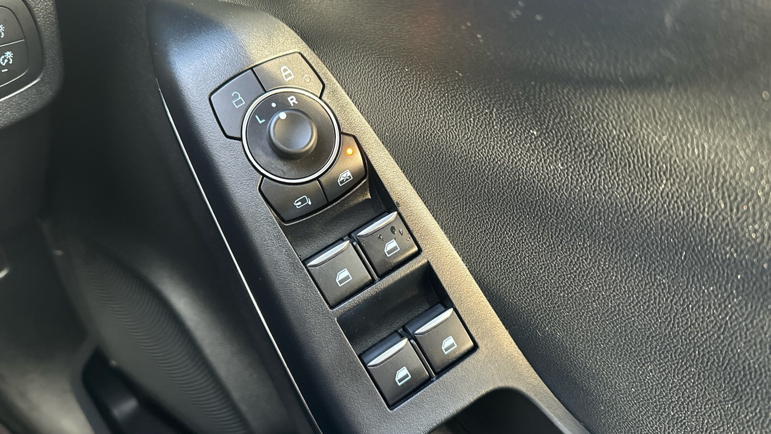 Used Ford Puma 2022 for sale - 76836912: Photo 31