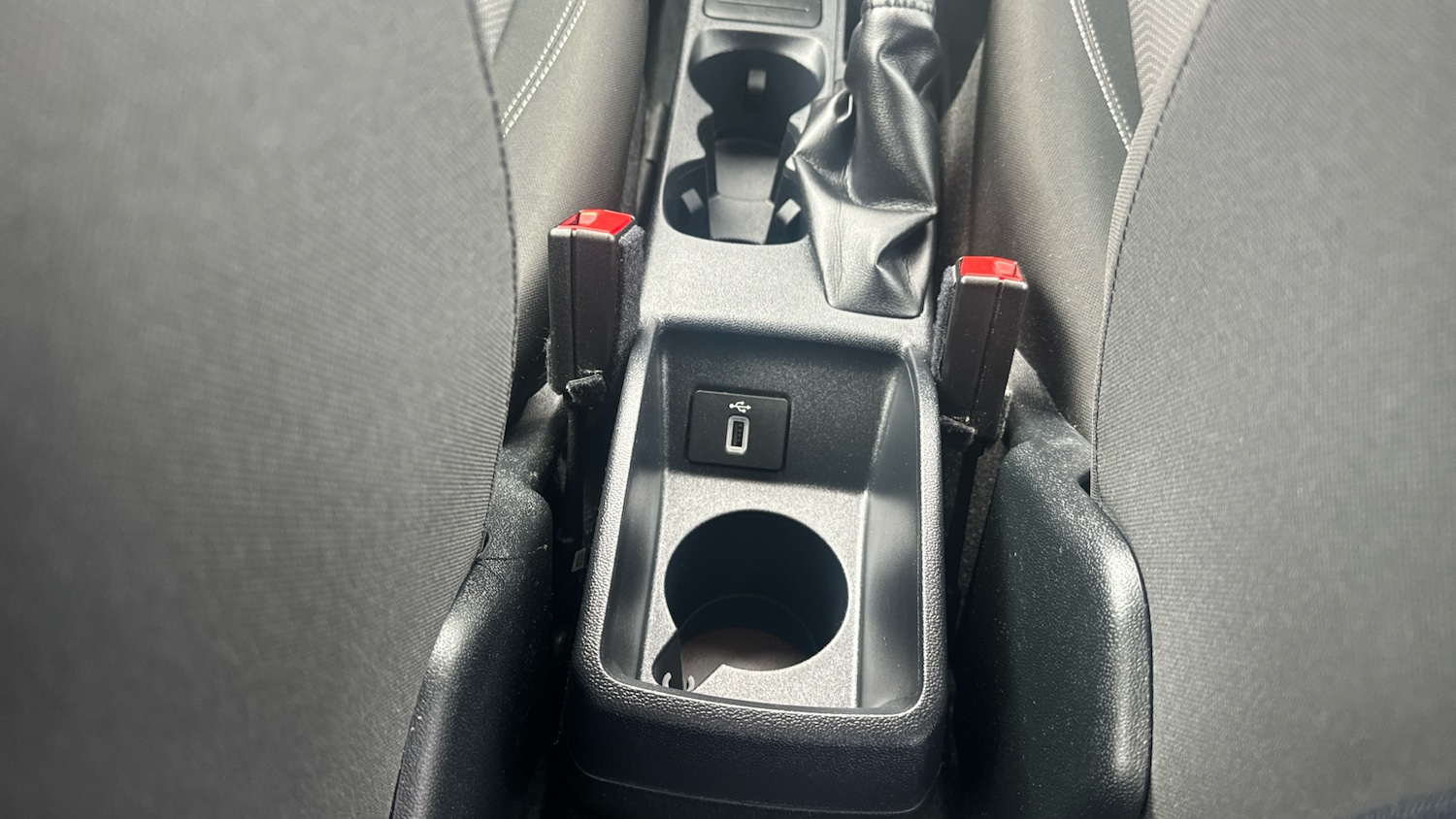 Used Ford Fiesta 2022 for sale - 76143605: Photo 28
