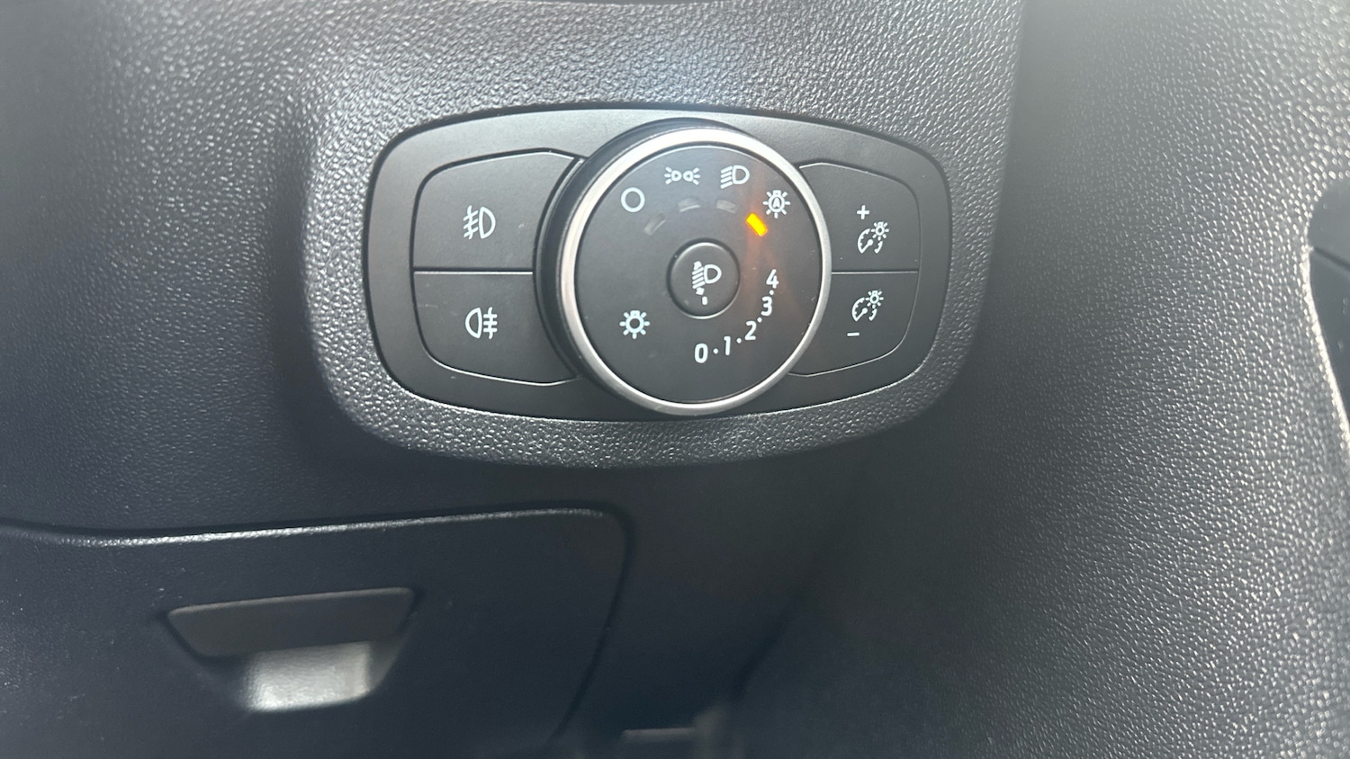 Used Ford Fiesta 2022 for sale - 76143605: Photo 32