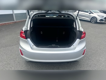 Used Ford Fiesta 2022 for sale - 76143605: Photo 4