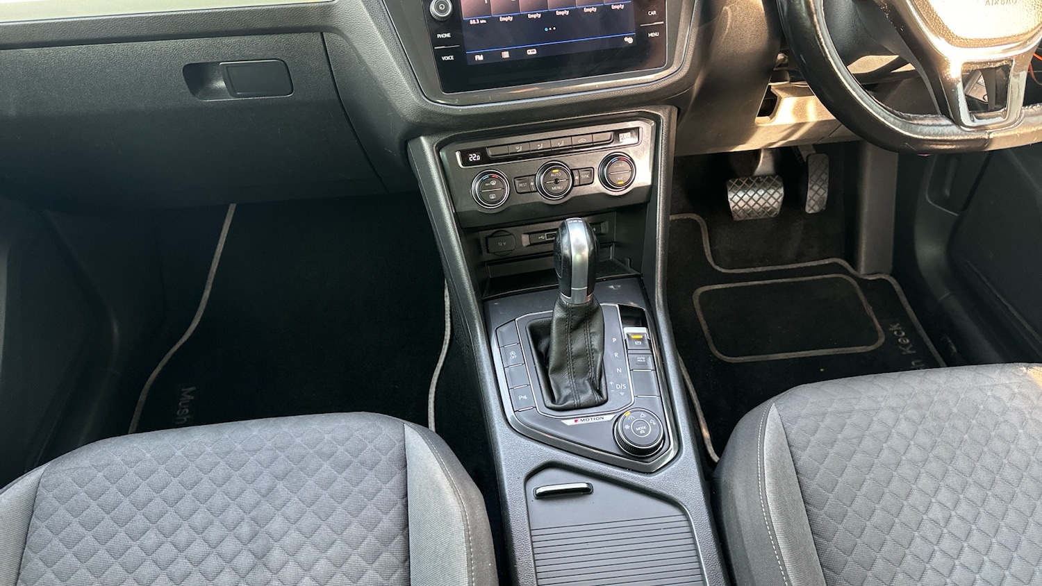 Used Volkswagen Tiguan 2018 for sale - 76414969: Photo 18