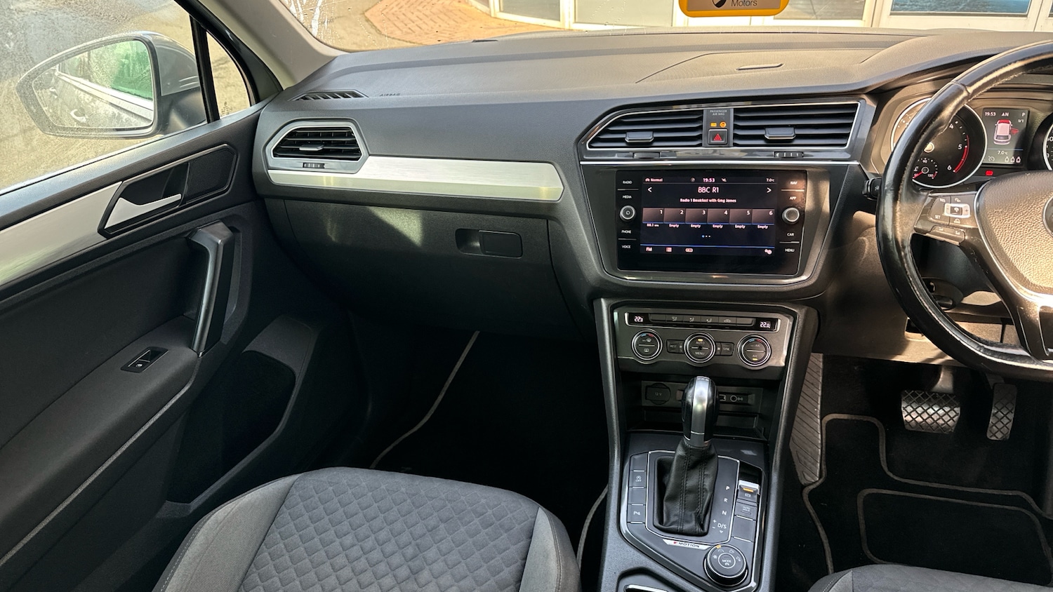 Used Volkswagen Tiguan 2018 for sale - 76414969: Photo 19