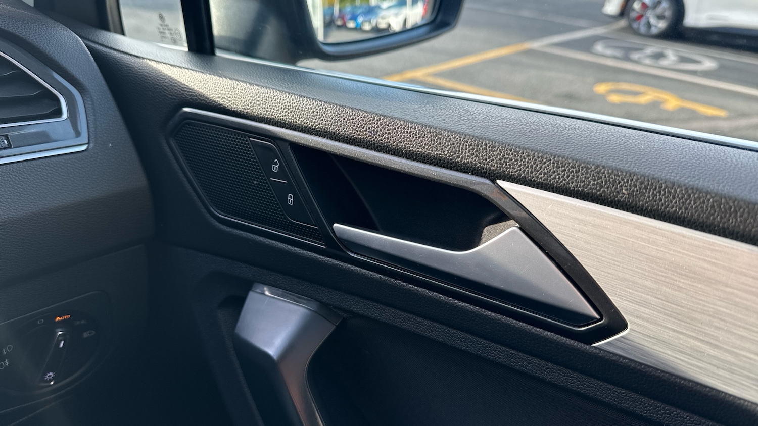 Used Volkswagen Tiguan 2018 for sale - 76414969: Photo 35