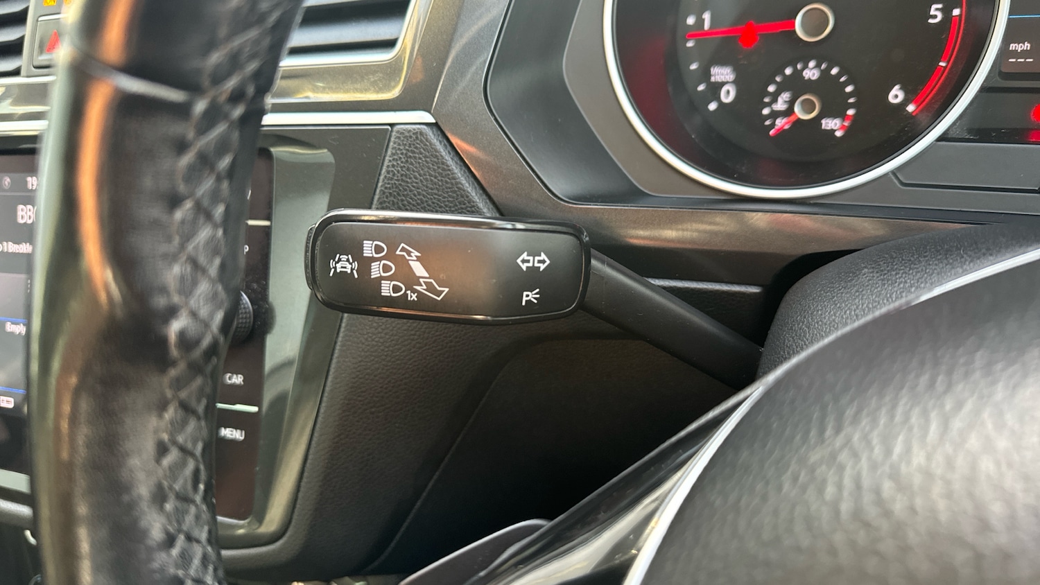 Used Volkswagen Tiguan 2018 for sale - 76414969: Photo 38