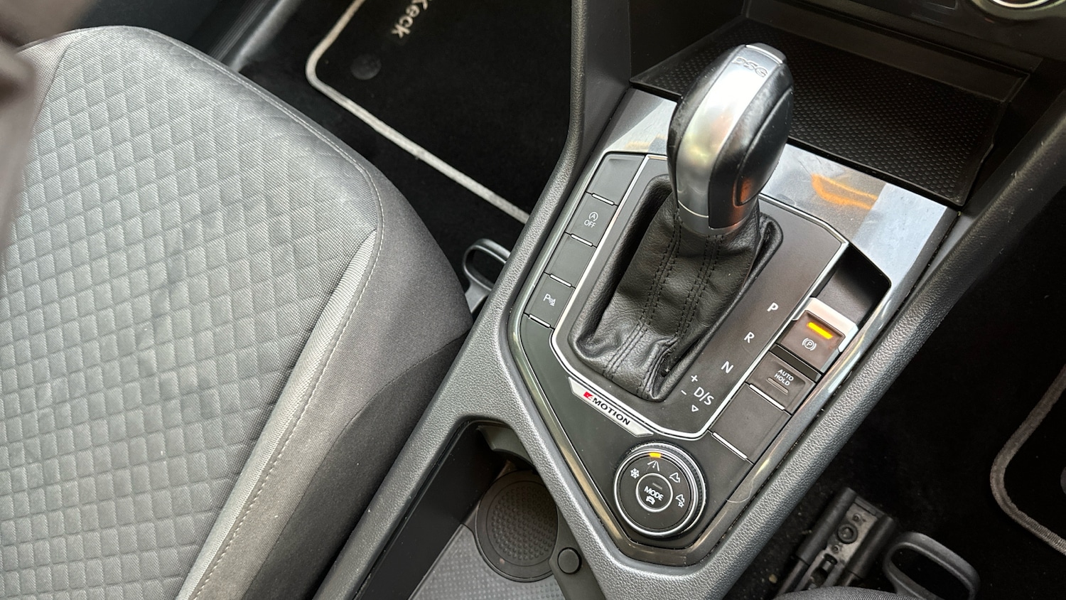 Used Volkswagen Tiguan 2018 for sale - 76414969: Photo 40