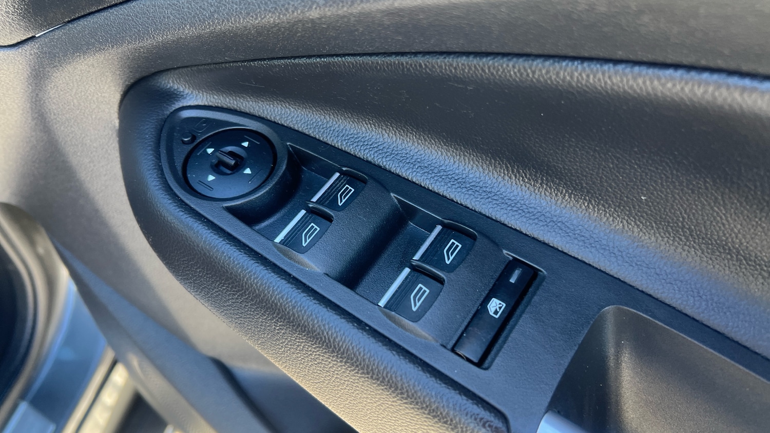 Used Ford Kuga 2019 for sale - 77099834: Photo 25