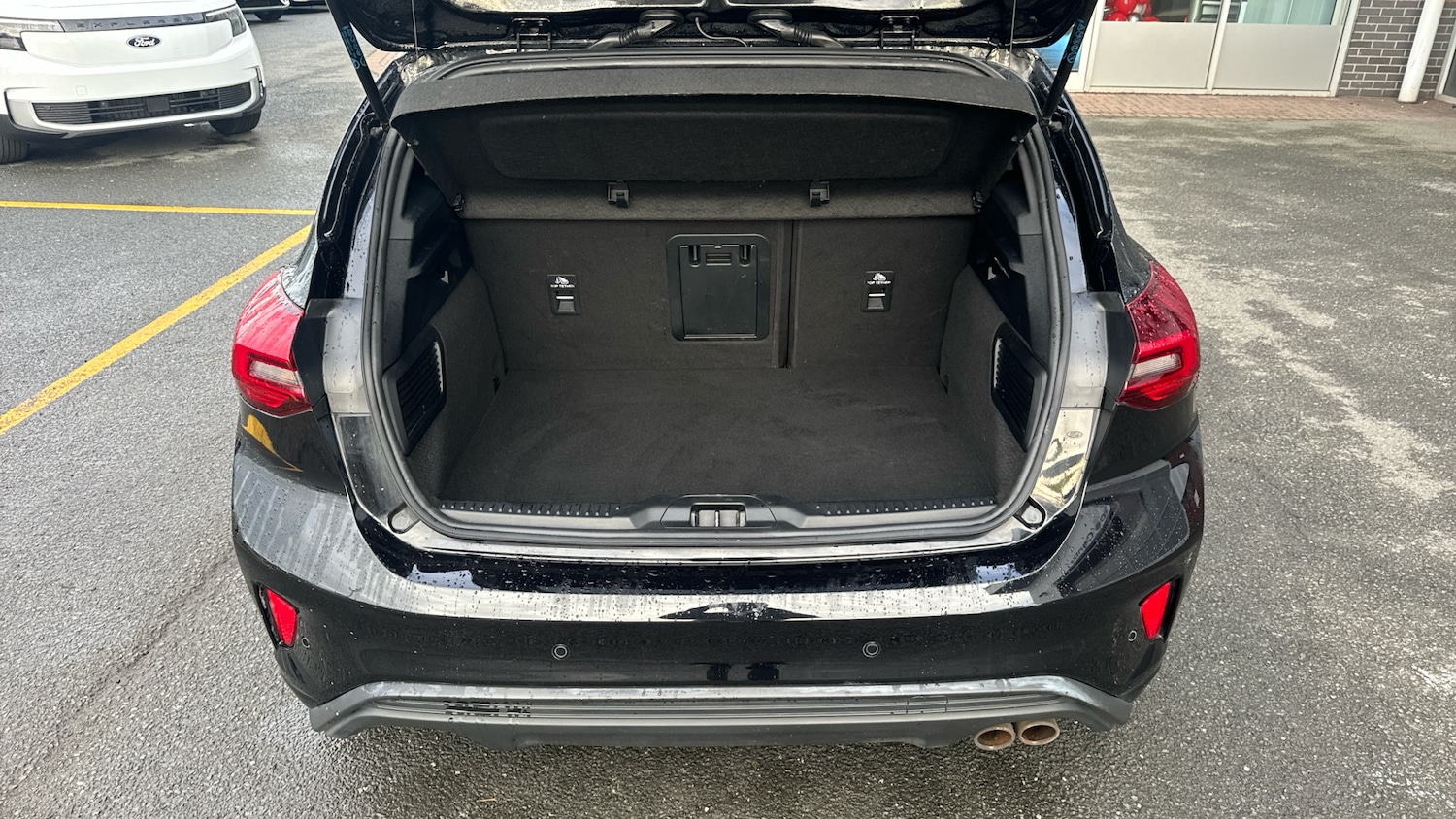 Used Ford Focus 2022 for sale - 76844773: Photo 4