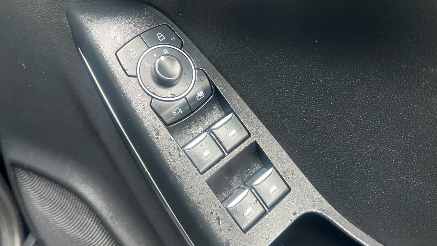 Used Ford Puma 2023 for sale - 76948876: Photo 32