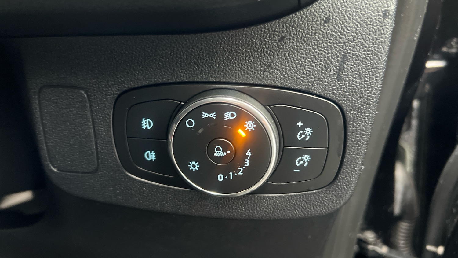 Used Ford Puma 2023 for sale - 76948876: Photo 33