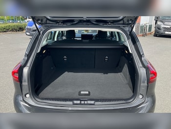 Used Ford Focus 2023 for sale - 79067644: Photo