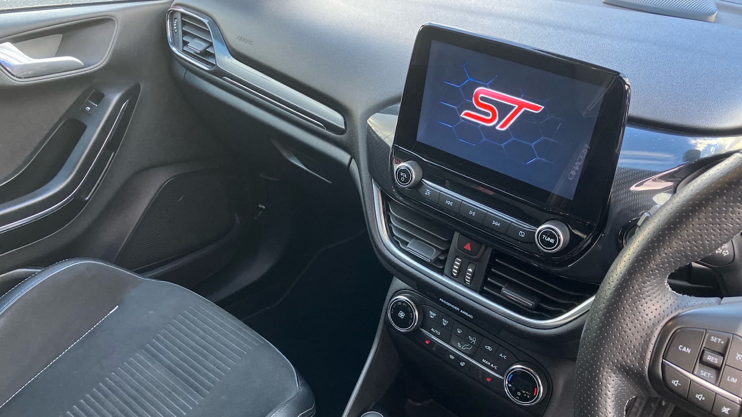 Used Ford Fiesta 2019 for sale - 77135658: Photo 17