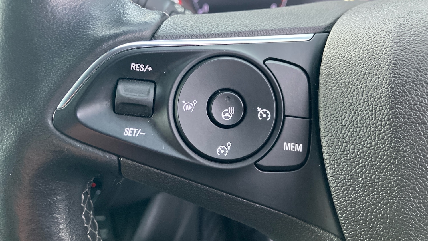 Used Vauxhall Crossland 2022 for sale - 77195170: Photo 54