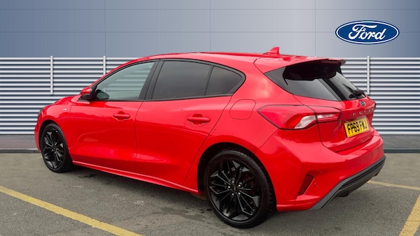 Used Ford Focus 2019 for sale - 76252577: Photo 2