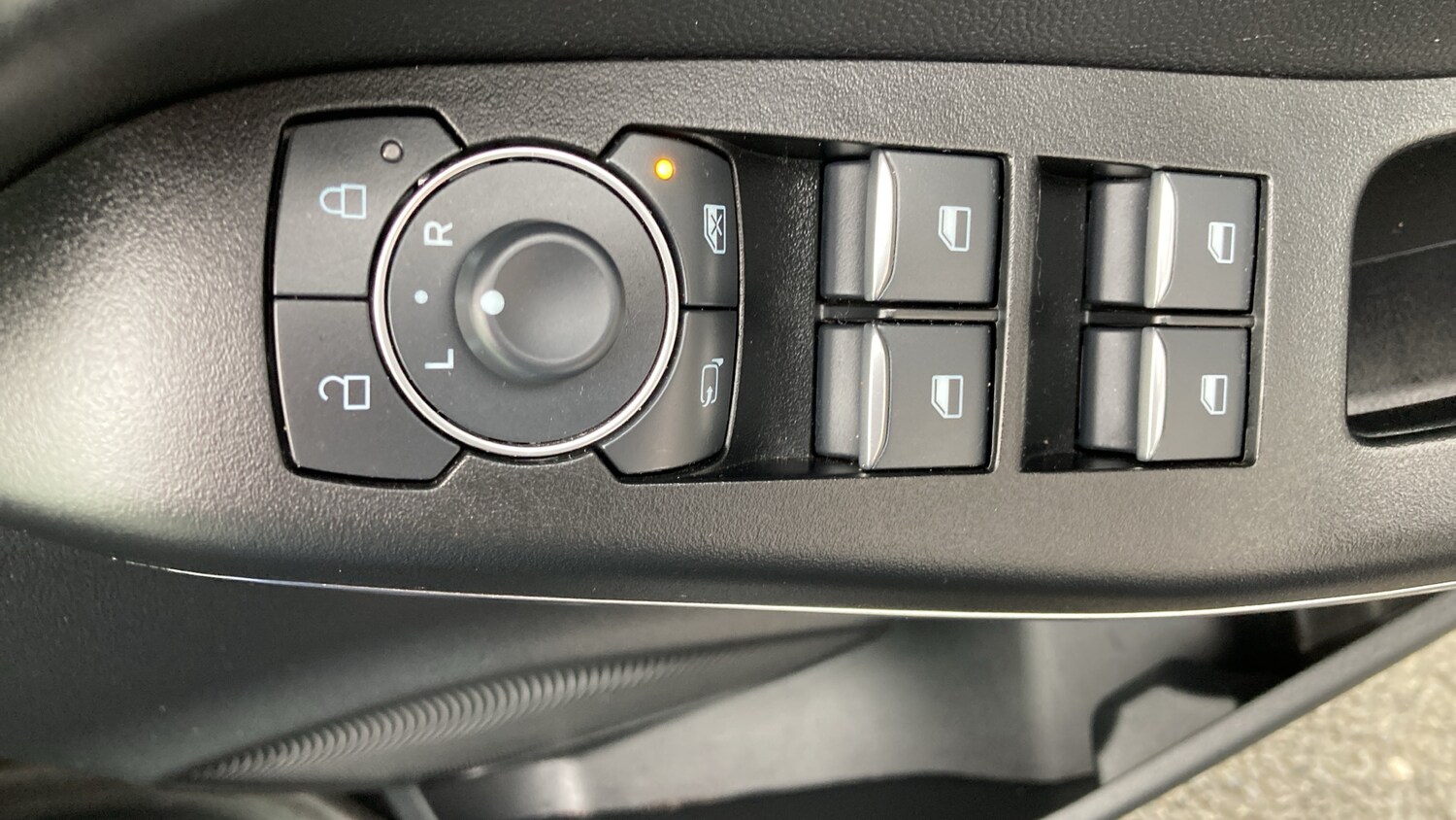 Used Ford Puma 2023 for sale - 77917120: Photo 30