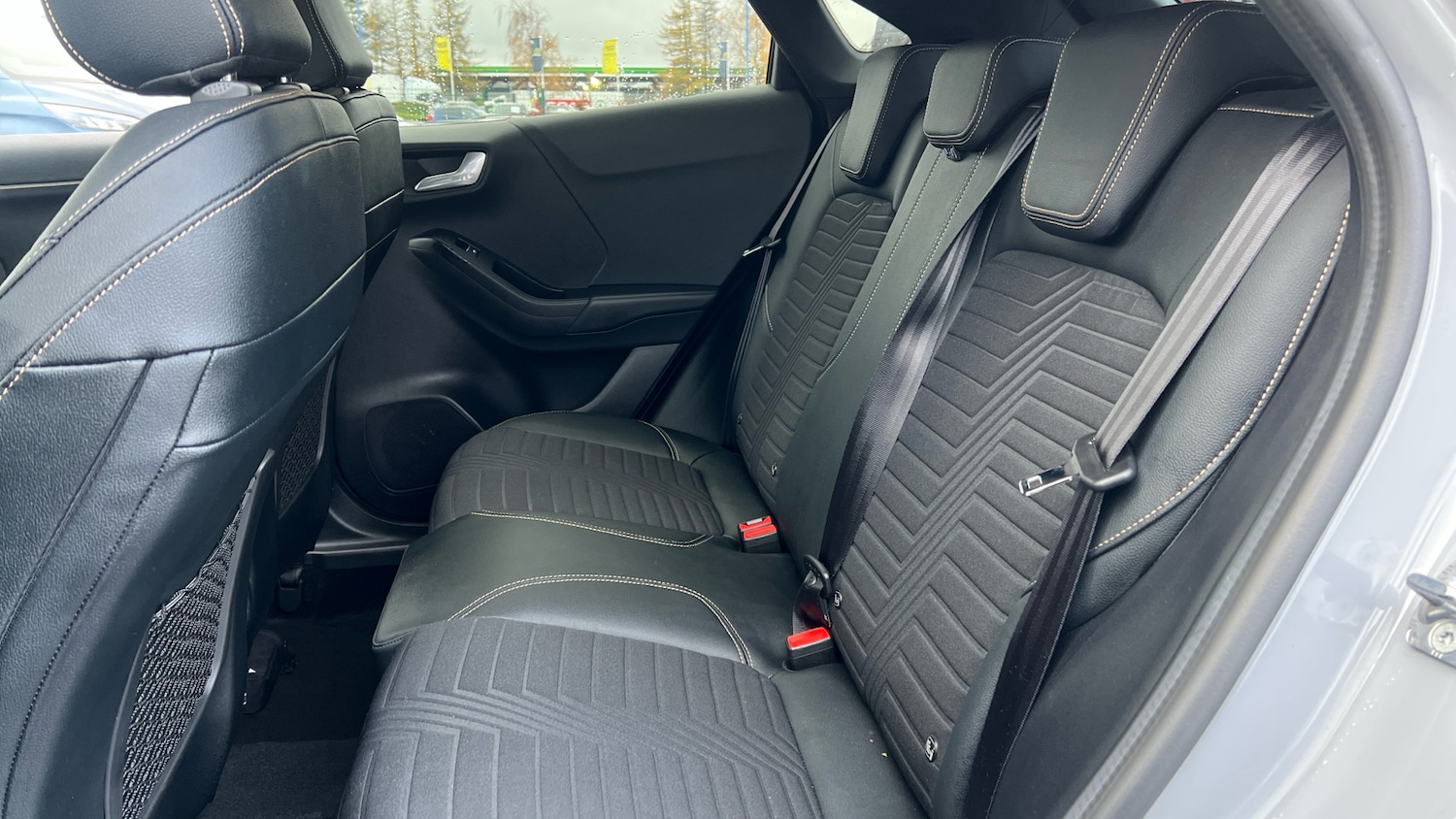 Used Ford Puma 2023 for sale - 76931102: Photo 16