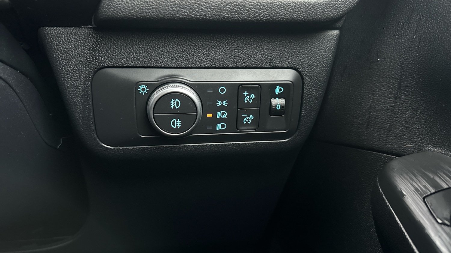 Used Ford Kuga 2020 for sale - 76986702: Photo 33