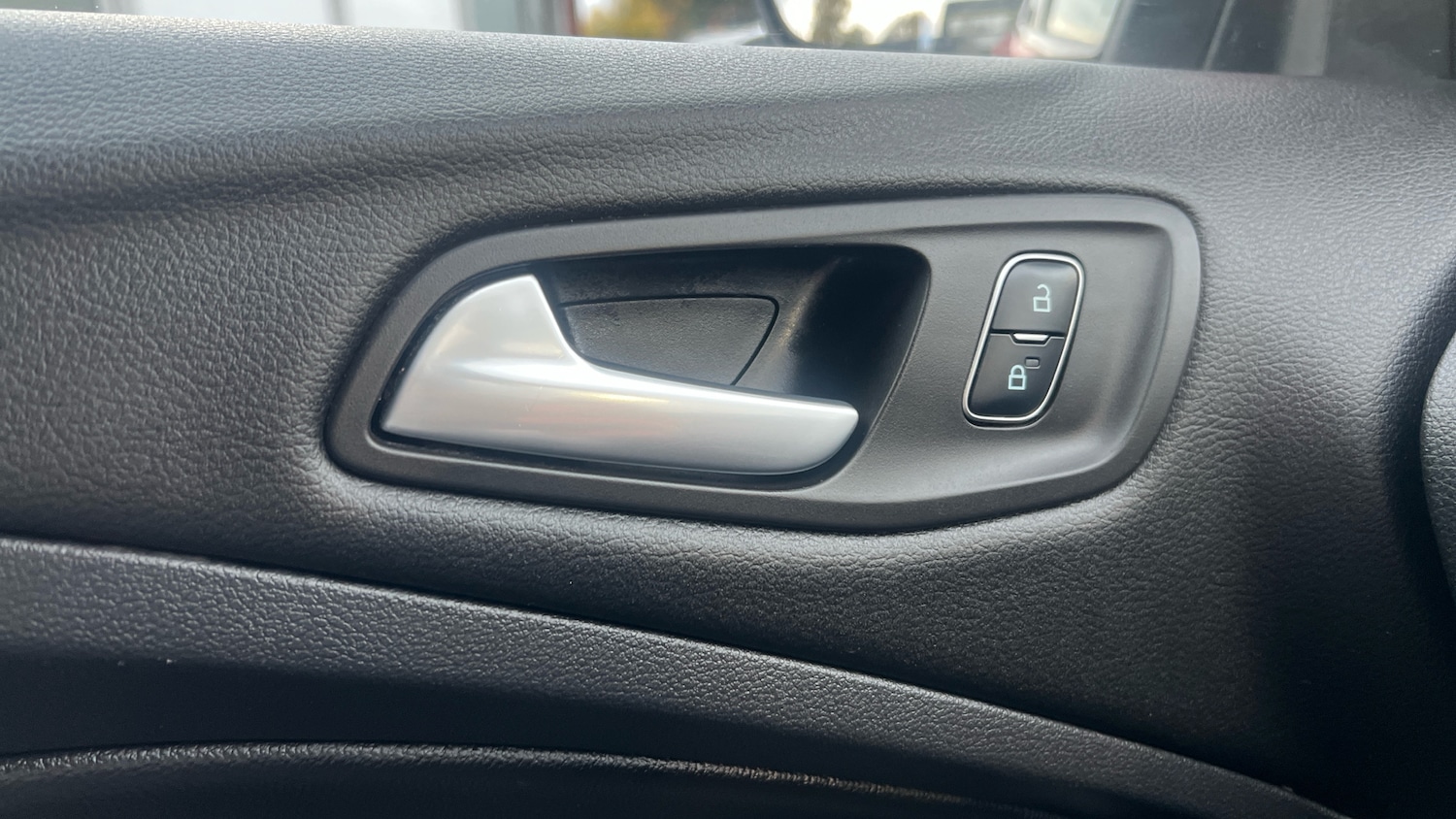 Used Ford Kuga 2017 for sale - 76449214: Photo 25