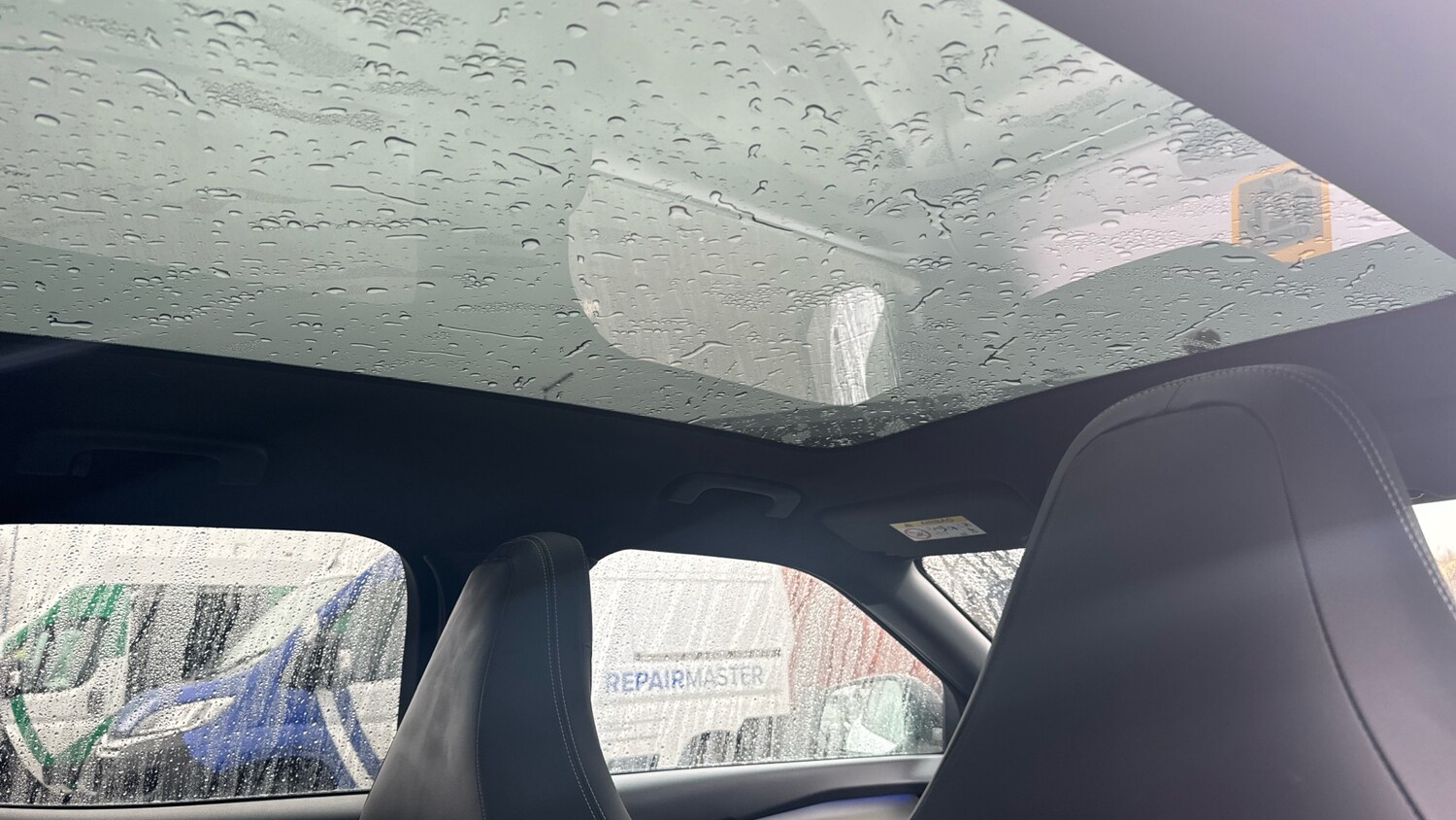 Used Ford Explorer 2024 for sale - 77700887: Photo 11