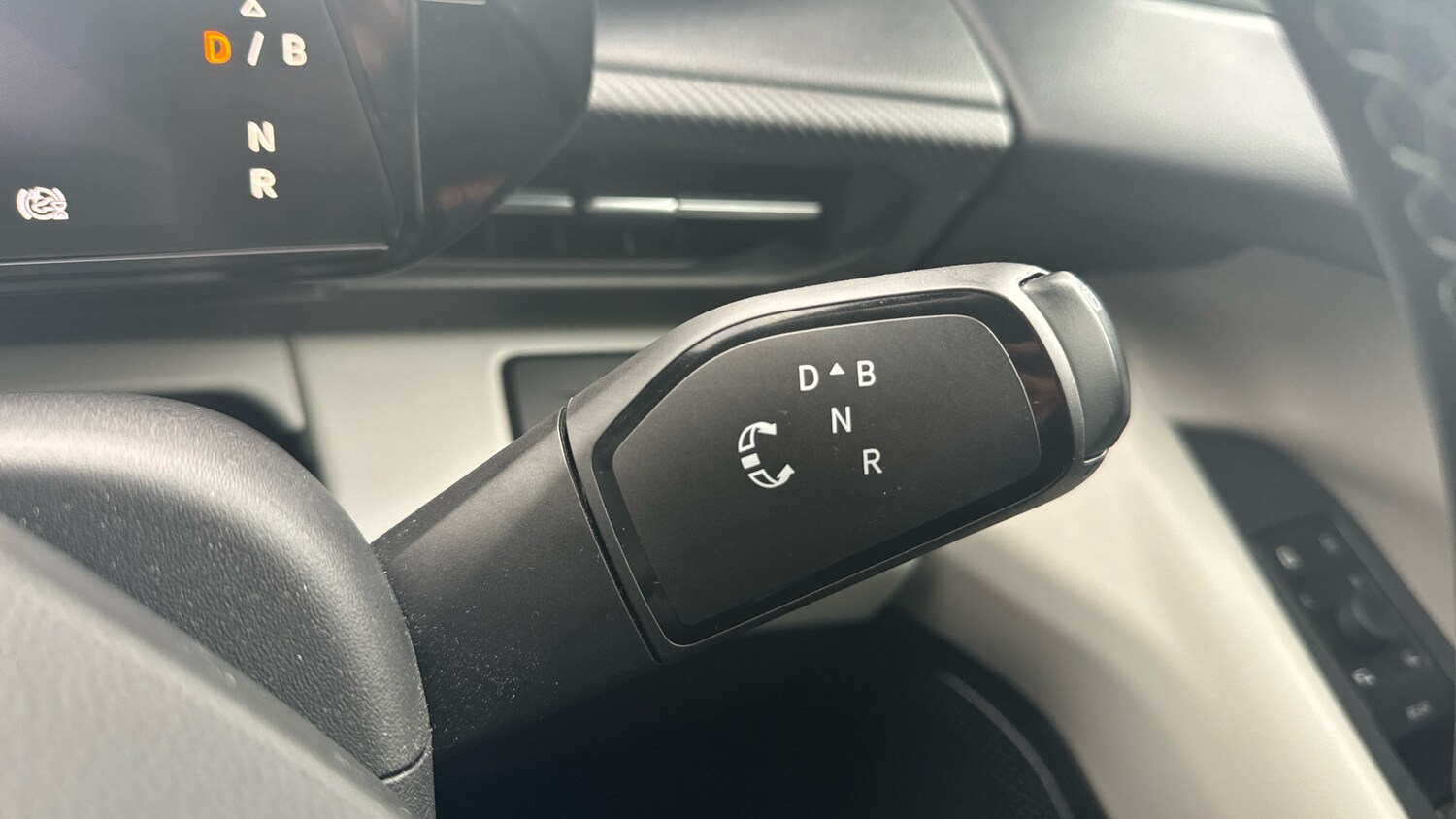 Used Ford Explorer 2024 for sale - 77700887: Photo 42