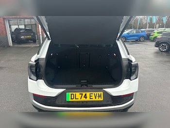 Used Ford Explorer 2024 for sale - 77700887: Photo