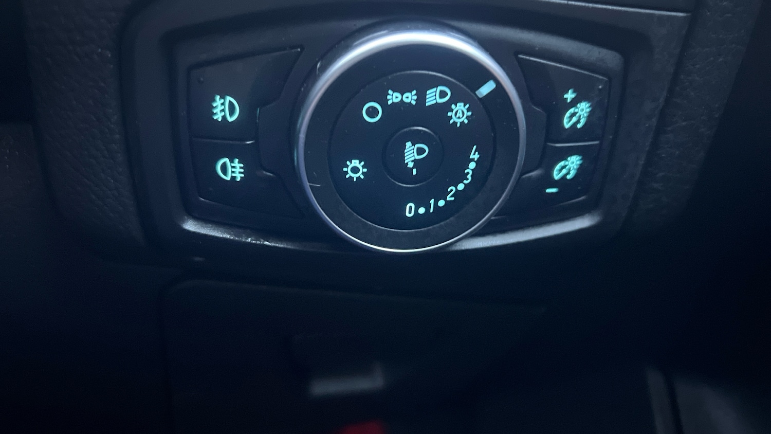 Used Ford Focus 2018 for sale - 77377928: Photo 32