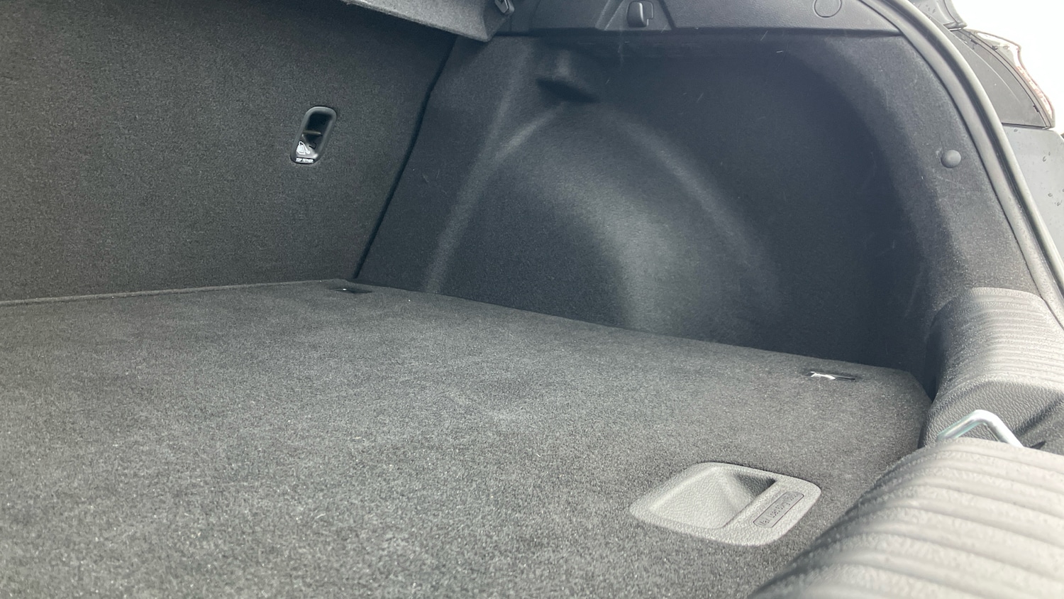 Used Kia XCeed 2023 for sale - 77532607: Photo 27