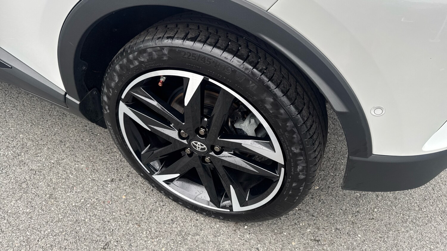 Used Toyota C-HR 2023 for sale - 76097312: Photo 42