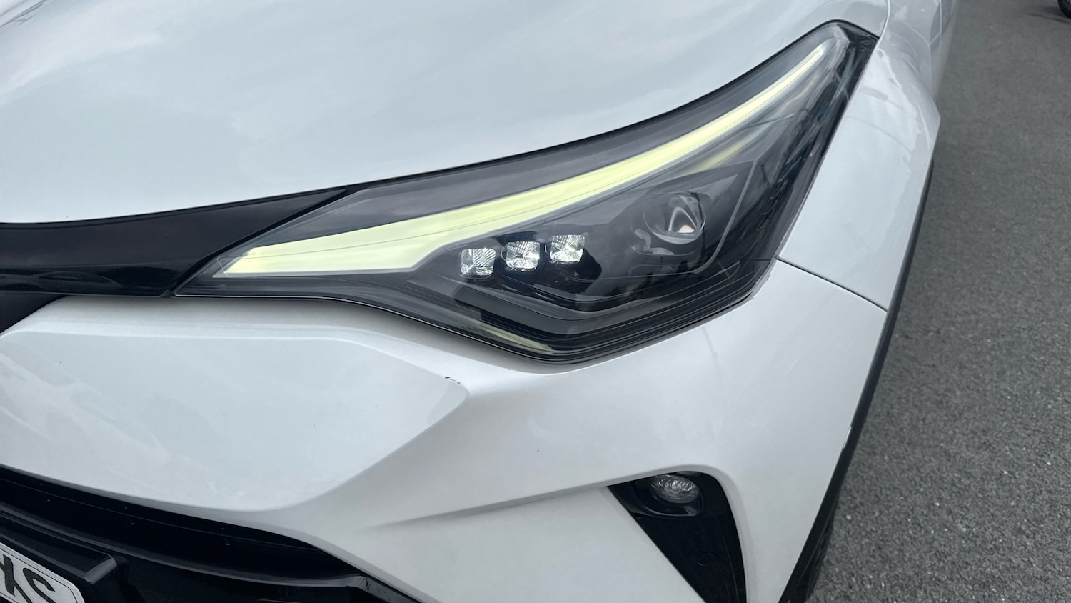 Used Toyota C-HR 2023 for sale - 76097312: Photo 44