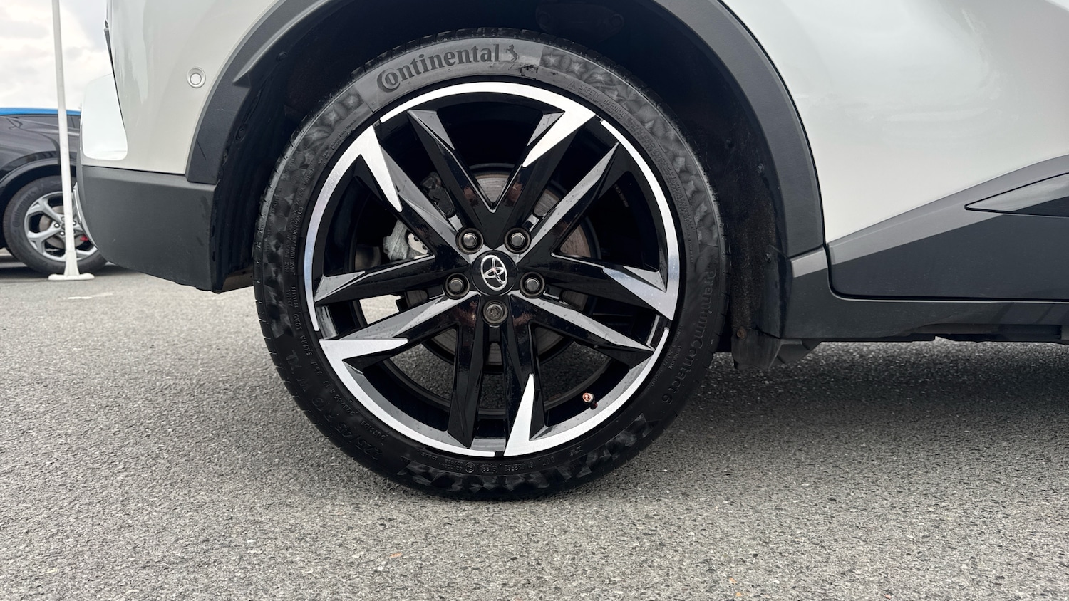 Used Toyota C-HR 2023 for sale - 76097312: Photo 7