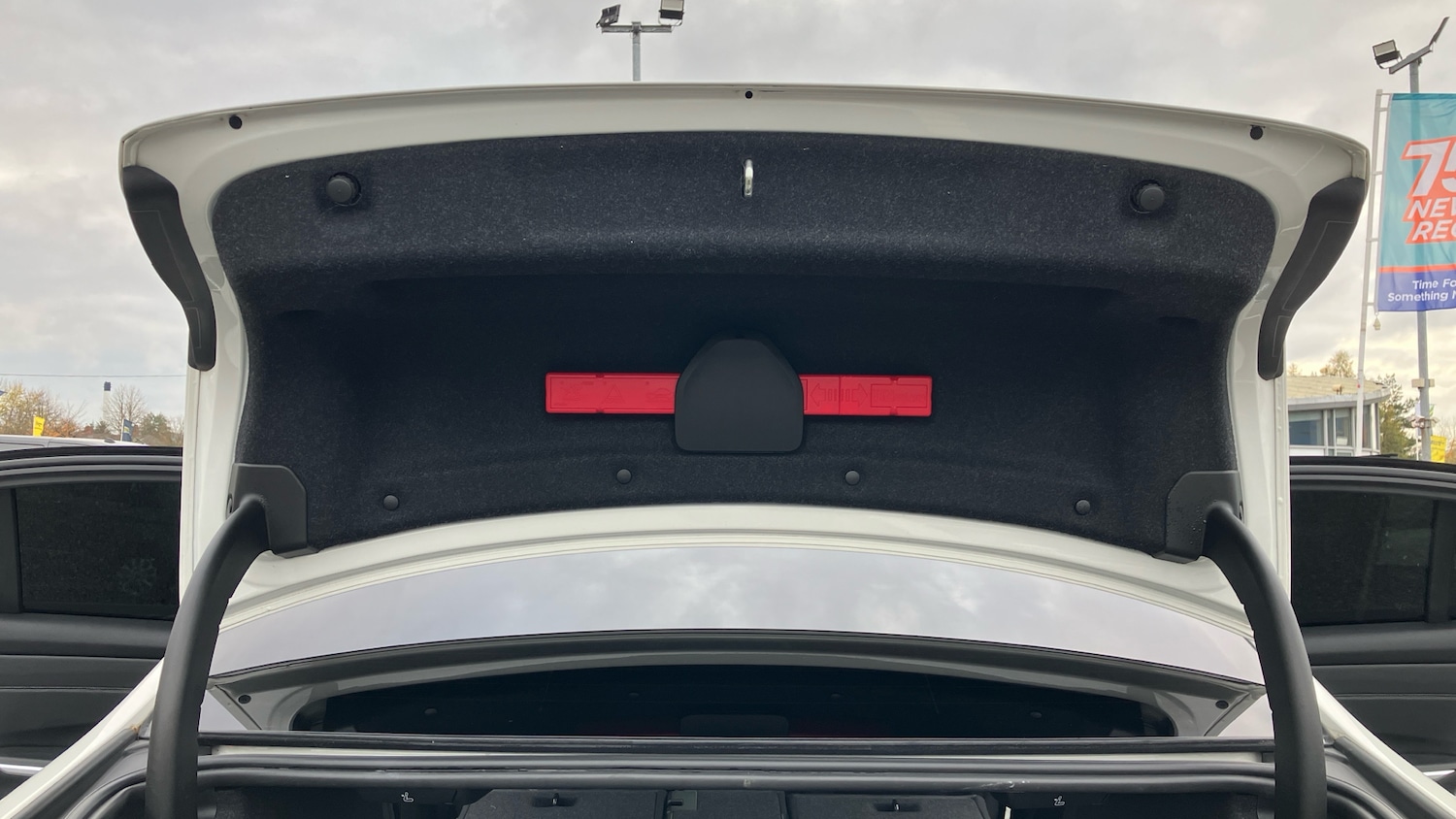 Used BMW 3 Series 2019 for sale - 76507280: Photo 32